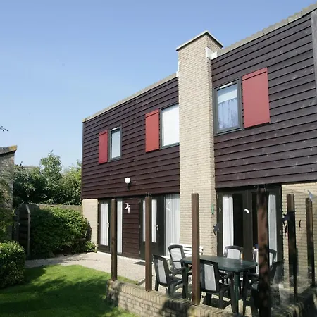 Texel With Garden & Pool